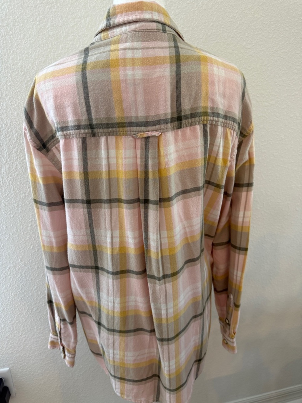 American Eagle Outfitters Pink and Yellow Plaid Snap-Front Shirt - Picture 4 of 6